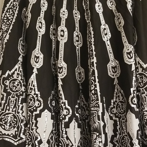 Fantastic WD NY Skirt - Picture 2 of 7